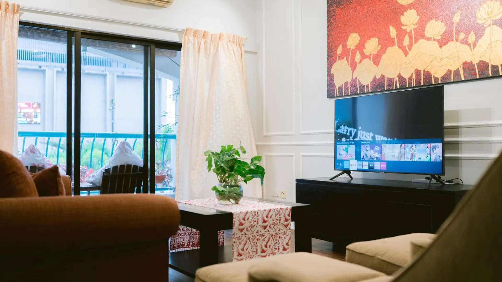 Petronella English Apartment Marina Court Malaysia